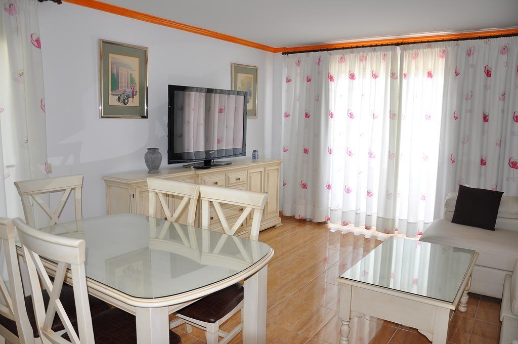 Eden Roc II Apartment Marbella Phòng bức ảnh